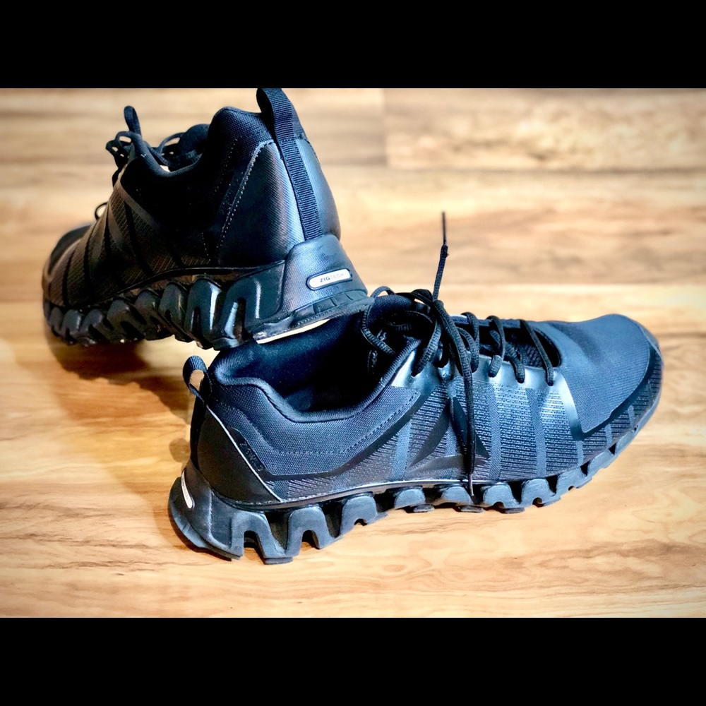 Reebok Men’s Zigtech Running Shoe size 13